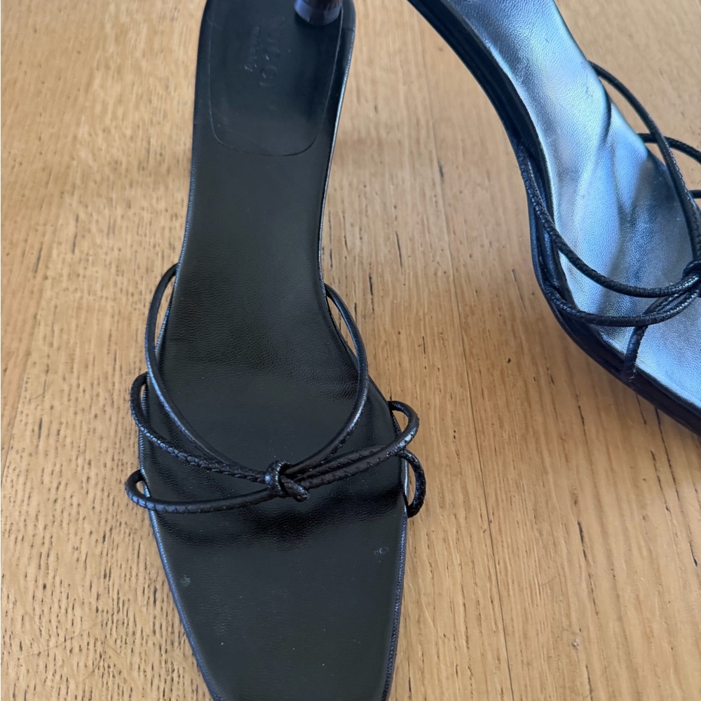 Gucci Tom Ford era black minimalist sandal with signature bamboo heel - Picture 4 of 7